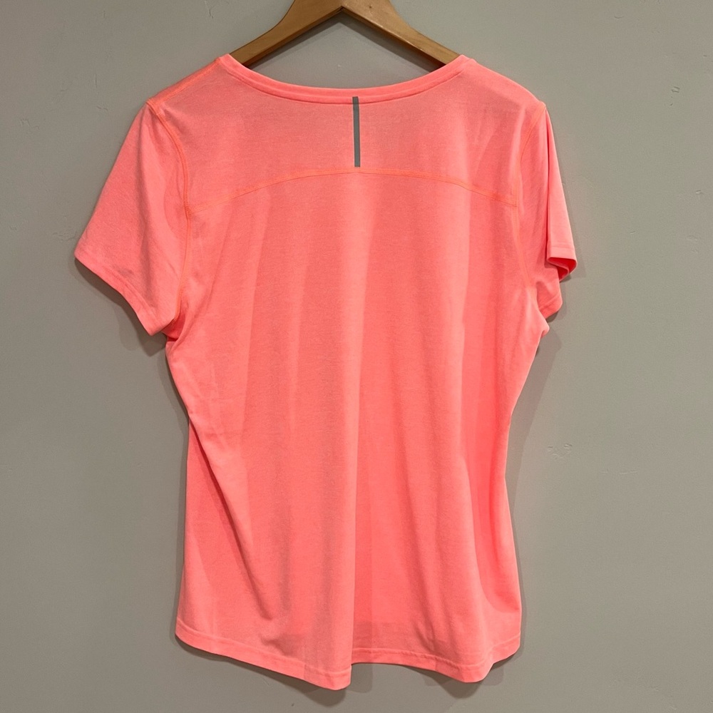 Tek Gear Short Sleeve Shirt - Picture 2 of 3